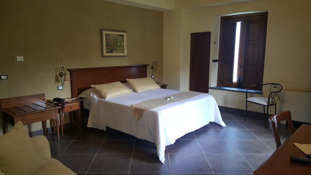 Antico Borgo Petralia Guest House Zafferana Etnea Exterior photo
