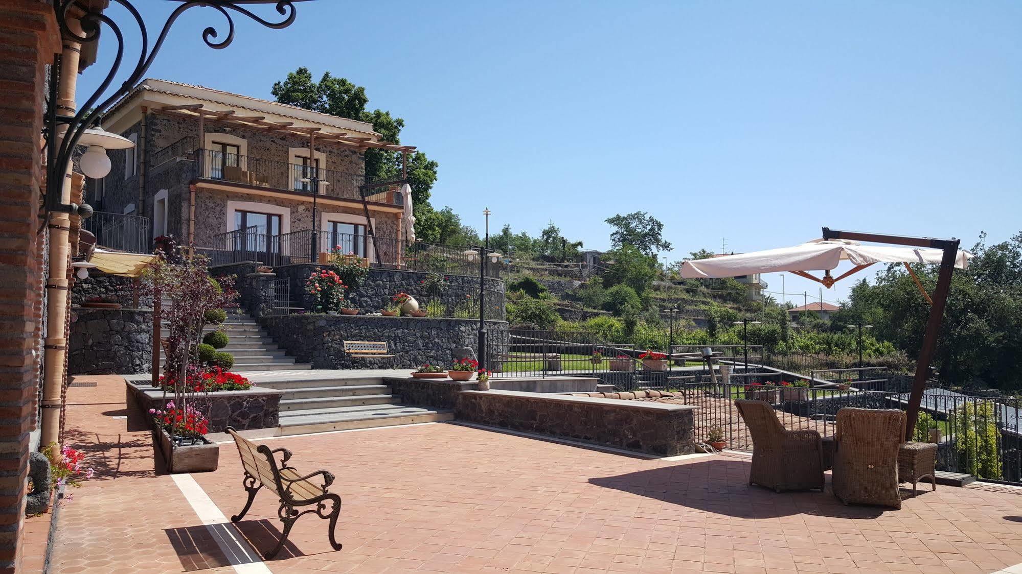 Antico Borgo Petralia Guest House Zafferana Etnea Exterior photo